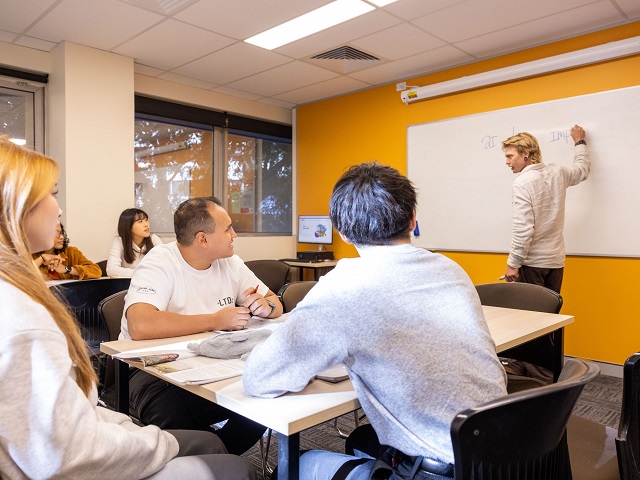 Impact English College – Brisbane