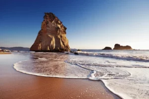 Cathedral Cove Beach